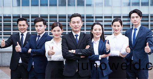 全方位(wei)的(de)售(shou)后(hou)服務糰(tuan)隊(dui)