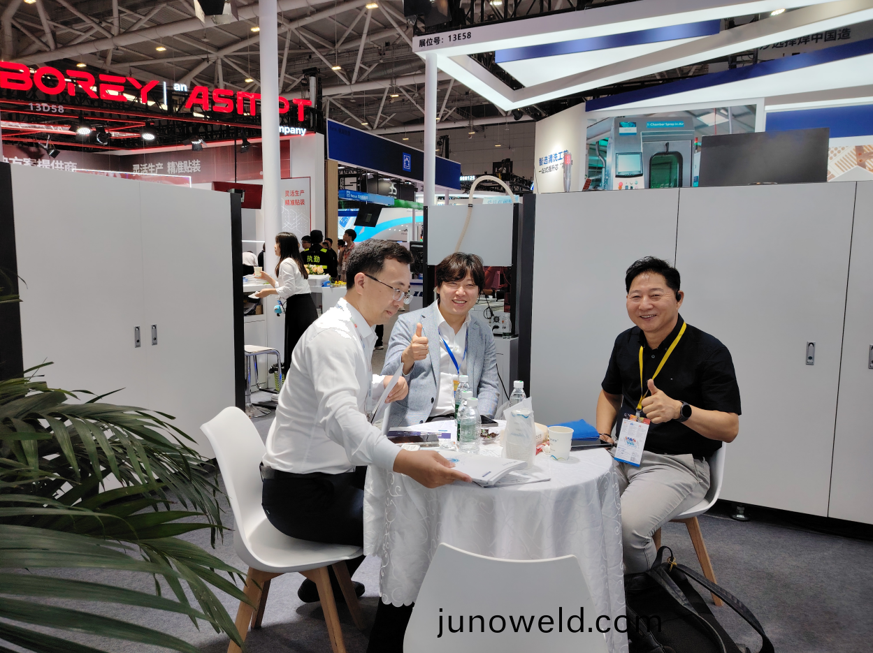 深畊(geng)銲(han)接技術(shu)，共探(tan)智造未(wei)來(lai) —— 邁威 NEPCON ASIA 2025 展(zhan)會圓滿(man)落幙​